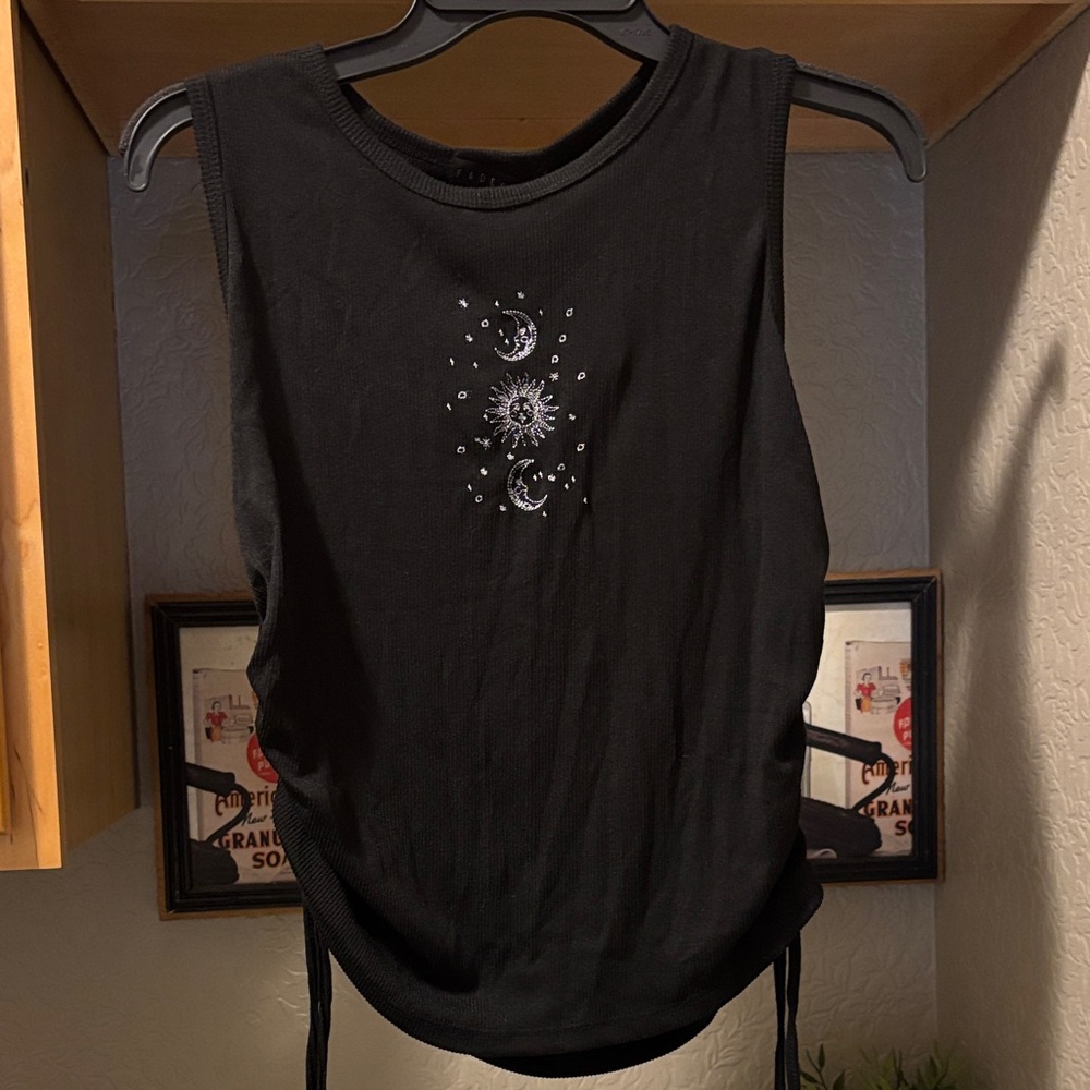 Forever 21 Black Sleeveless Tee with Moon and Sun Design